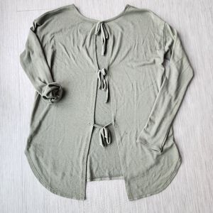 Aerie Open Back Long Sleeve Top - Small